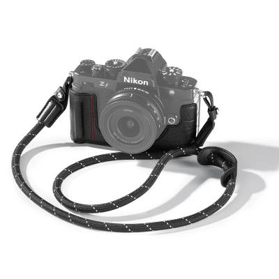 Кожаный чехол SmallRig для Nikon Z f (Черный) 5095 Кожаный чехол SmallRig для Nikon Z f (Черный) 5095