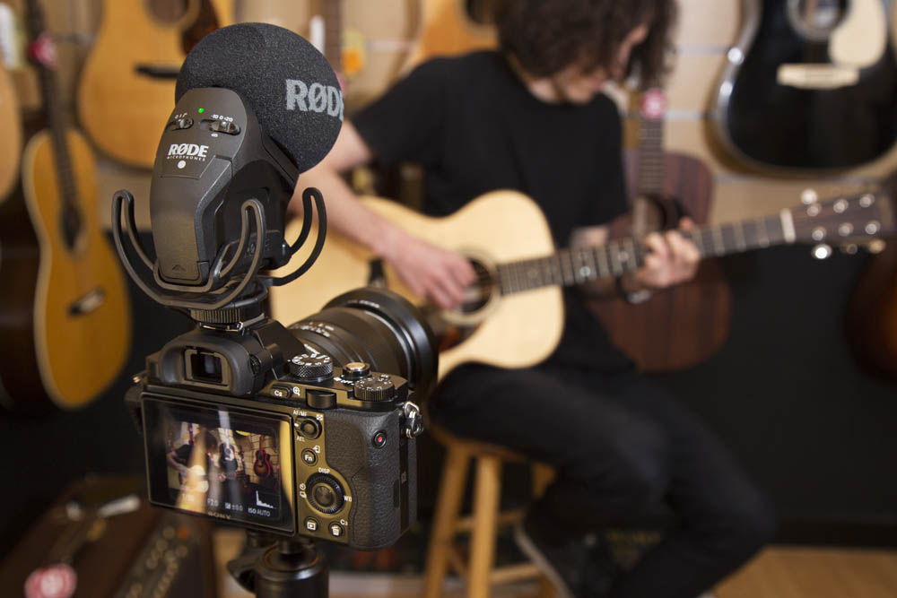 rode-Stereo_VideoMic_Pro_Music.jpg rode-Stereo_VideoMic_Pro_Music.jpg