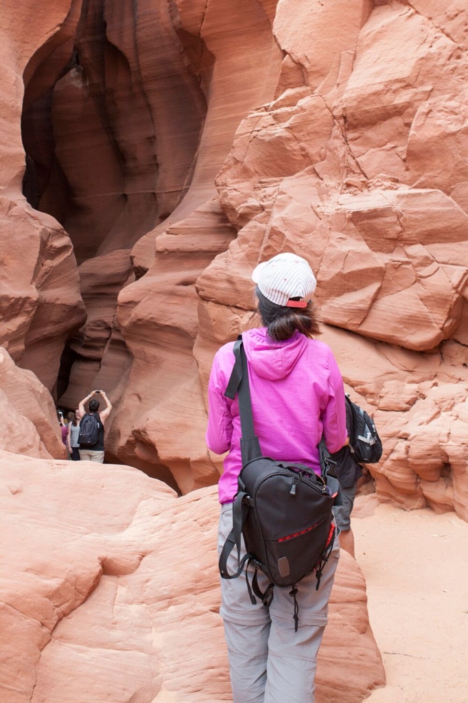 Сумка-рюкзак Caden K1 треугольная черная Сумка-рюкзак Caden K1 треугольная черная