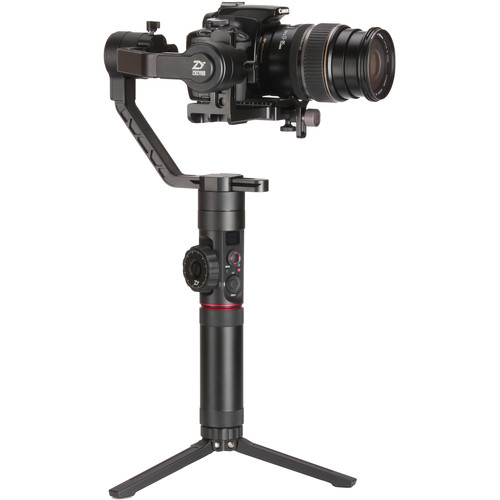 Zhiyun Crane 2 на мини штативе