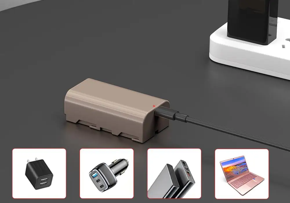 Аккумулятор Kingma NP-F550 Type-C заряжается по USB-C от сетевого адаптера