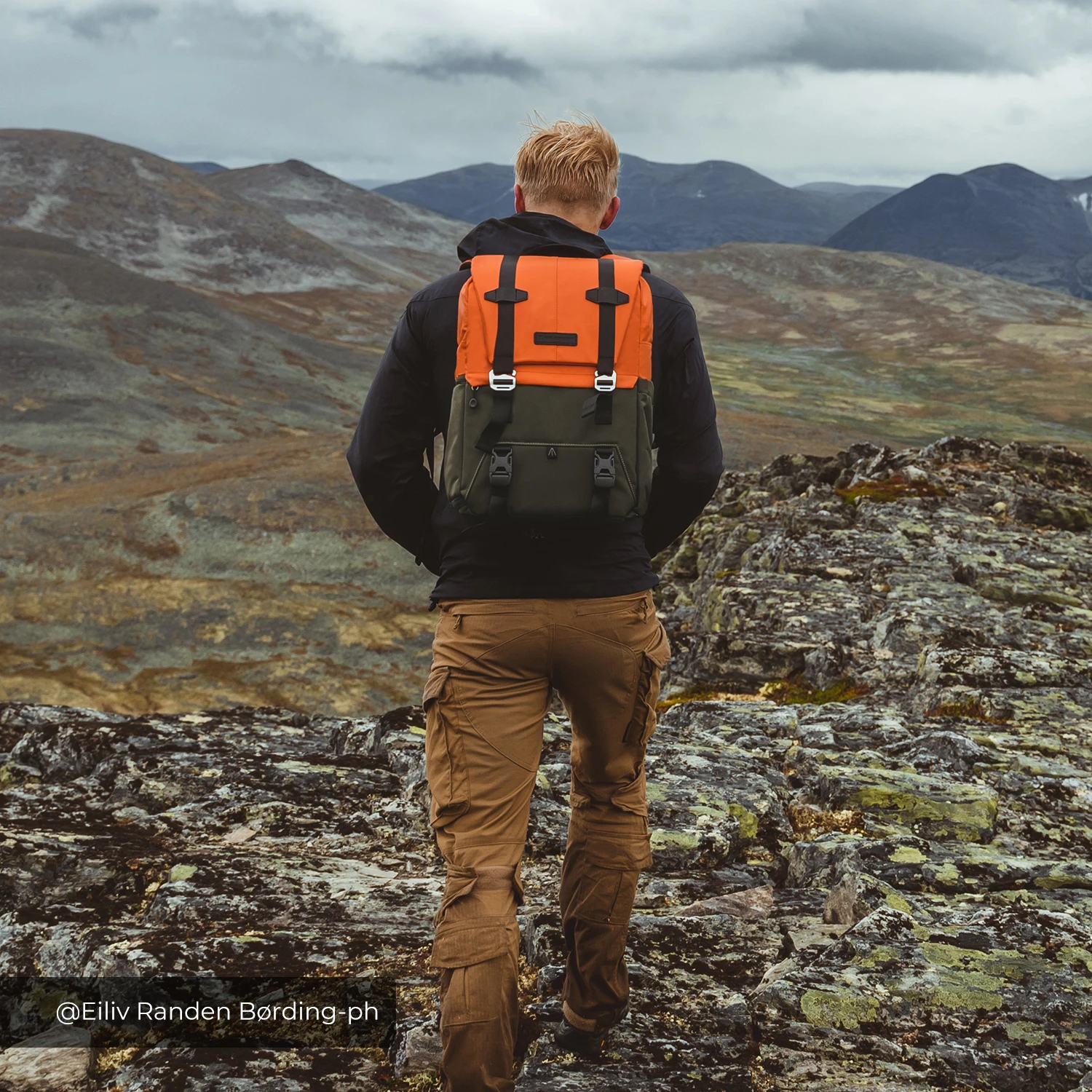 Фоторюкзак K&F Concept Beta 20L в путешествии по горам