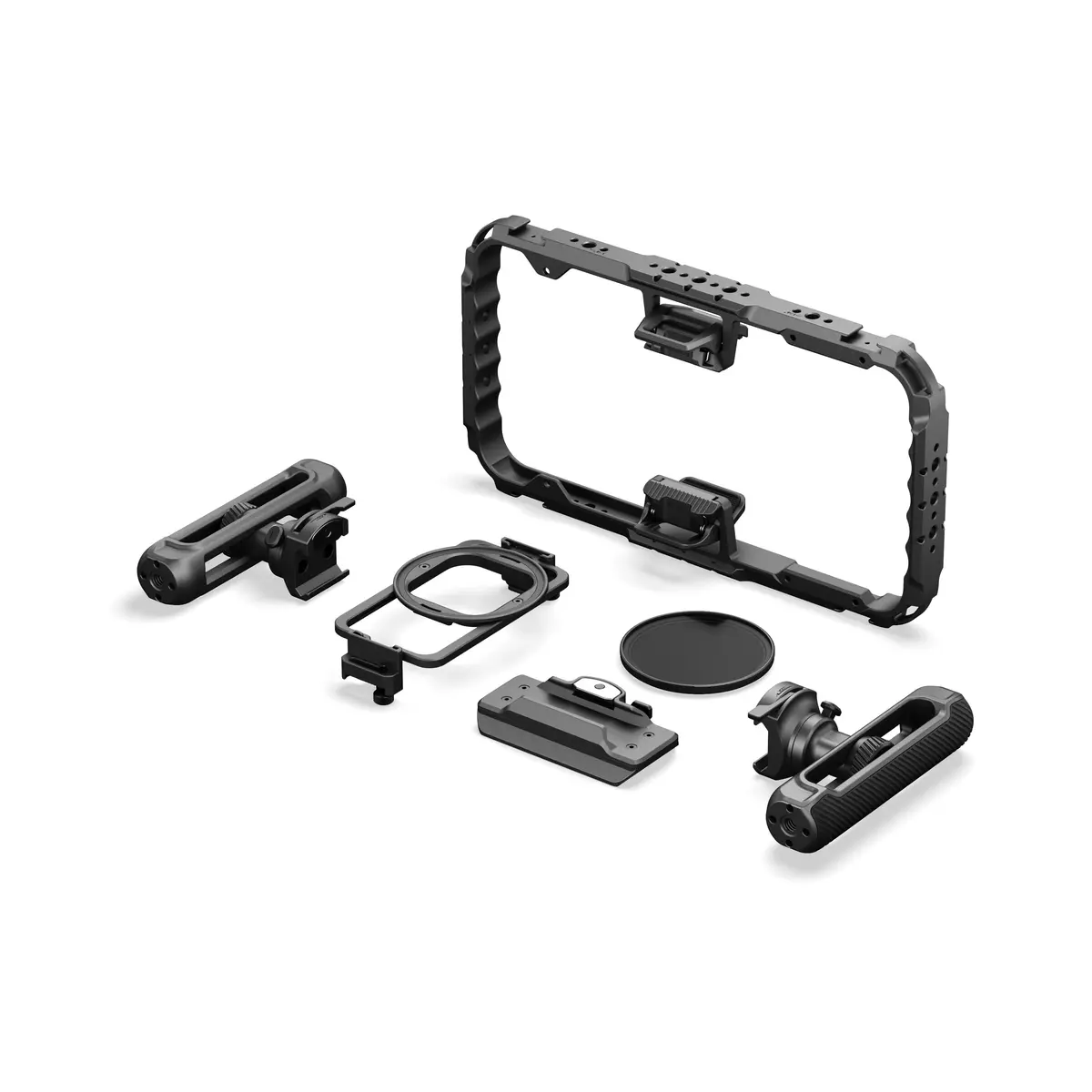 Состав комплекта Creator Kit: клетка, две NATO-ручки, держатель фильтров, VND-фильтр и адаптер Arca на белом фоне
