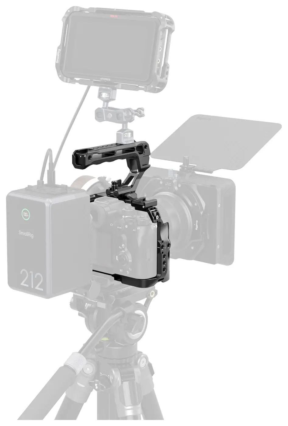Клетка SmallRig 6703 в обвесе на штативе с компендиумом