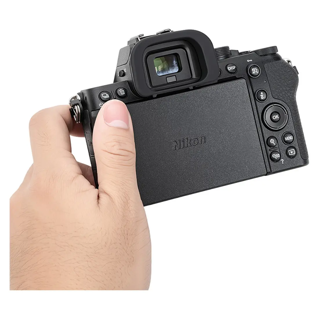 Установка наглазника JJC EN-Z50II на камеру