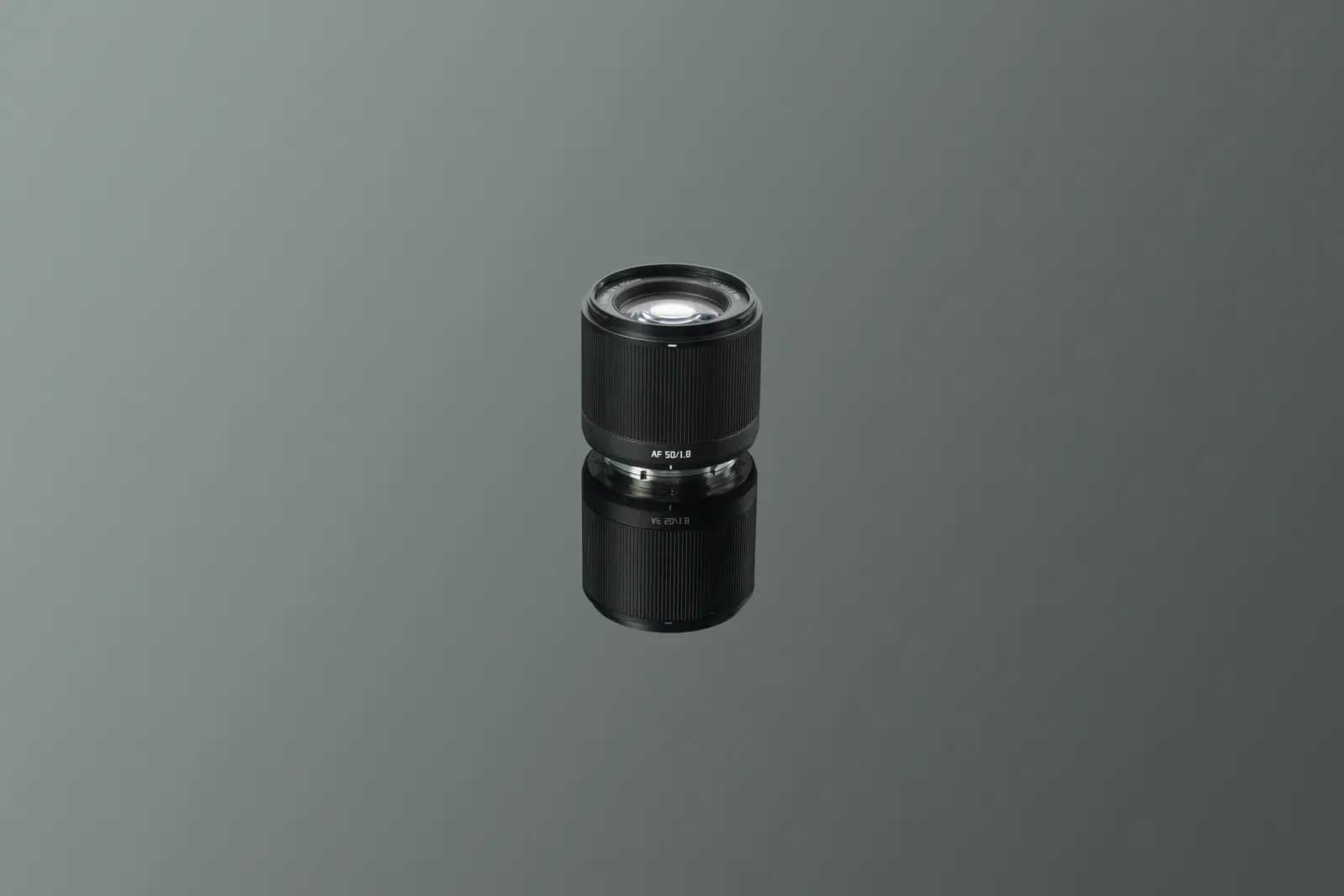Объектив TTartisan AF 50 мм f1.8 Neo для Sony E — общий вид