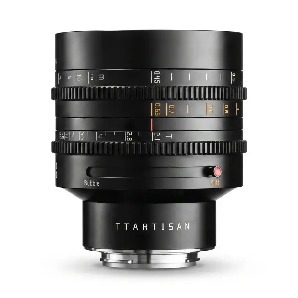 Объектив TTartisan 50 мм T2.1 Full Frame Cine Dual-Bokeh для Sony E — вид сбоку стоя на белом фоне
