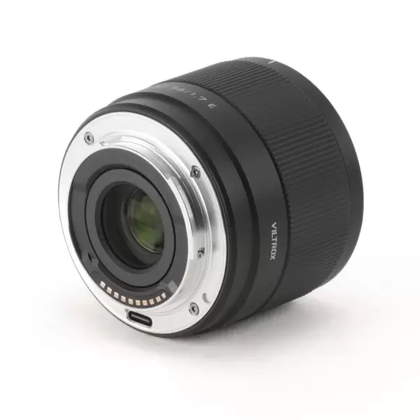 Объектив Viltrox 56 мм F1.7 (APS-C) для Sony E