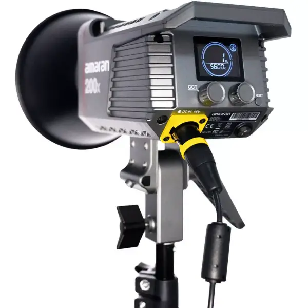 Студийный свет Aputure 200x