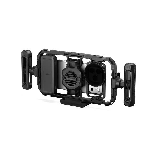 Клетка Tilta Khronos Universal Ultimate Kit со смартфоном и ручками на белом фоне