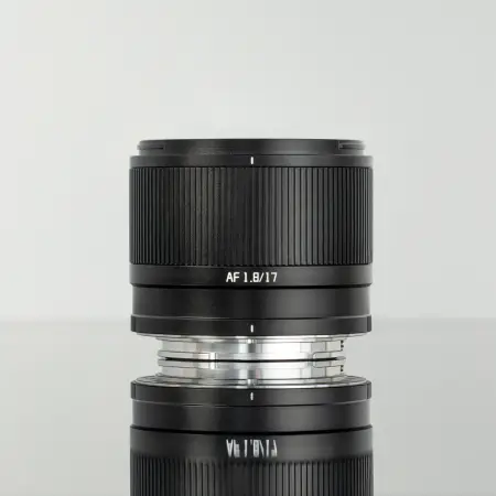 Объектив TTartisan AF 17 мм F1.8 APS-C для Sony E