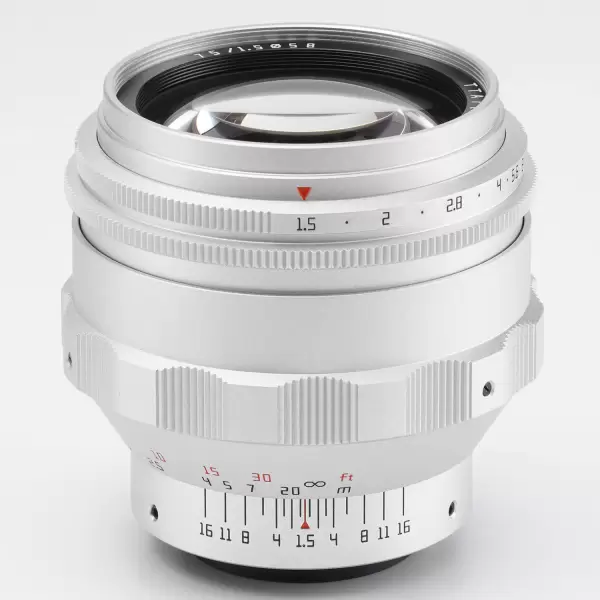 Объектив TTartisan 75 мм F1.5 для m42 Full Frame серебро