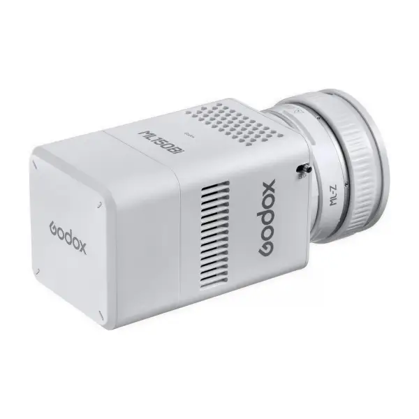 Godox ML150Bi сзади с зум-рефлектором ML-Z