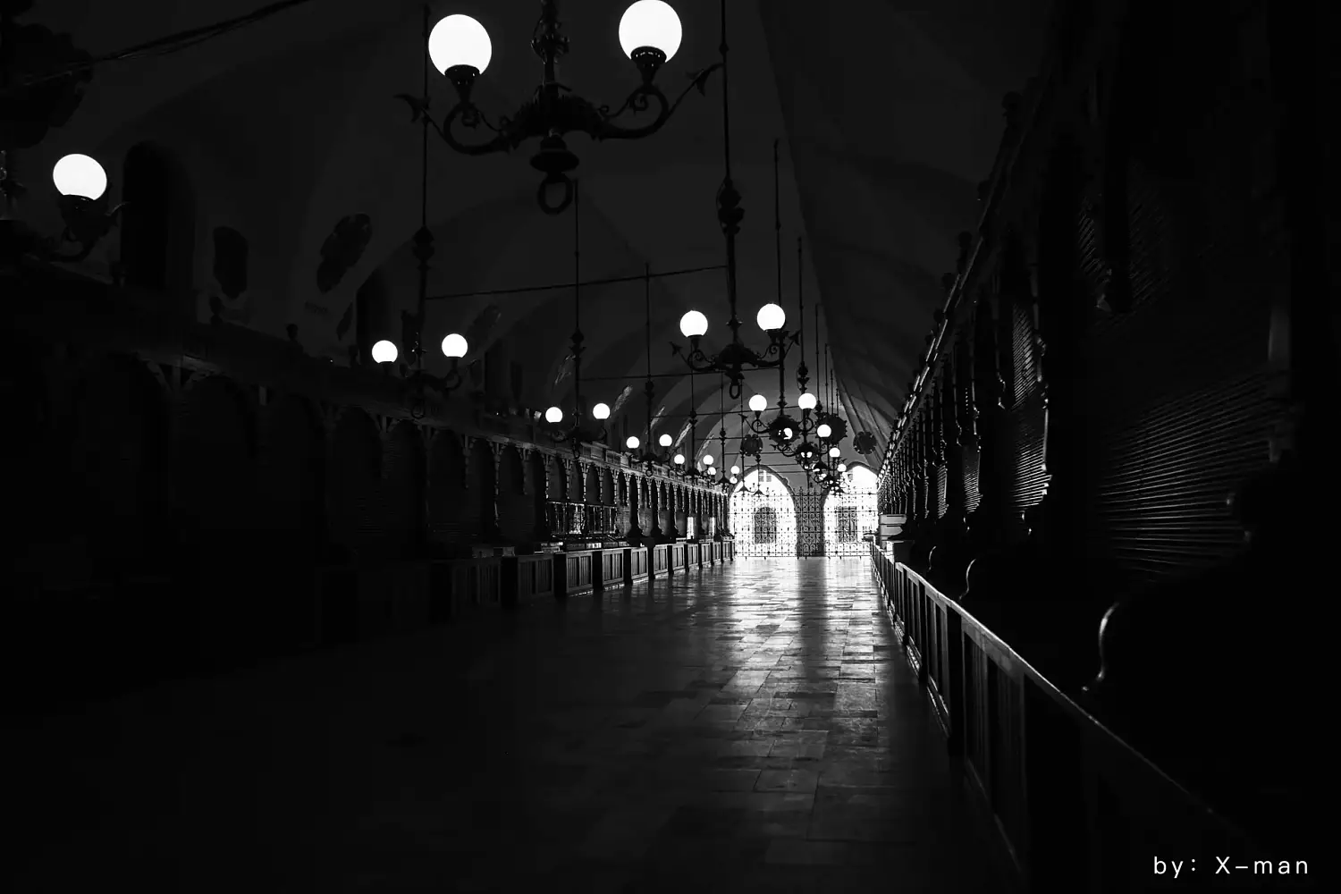Объектив TTartisan 17 мм F1.4 APS-C для L mount