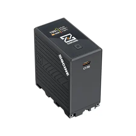 Аккумулятор ZGCINE NPF970 — вид сзади с портом USB-C, белый фон