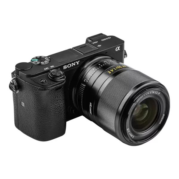 Объектив Viltrox 33 мм f/1.4 для Sony E mount
