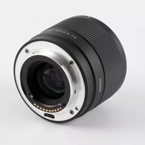 Объектив Viltrox 40 мм F2.5 Full Frame для Sony E