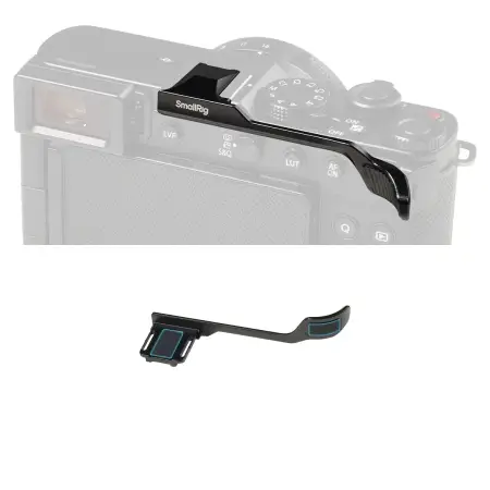 Упор для большого пальца SmallRig 5702 на камере Panasonic LUMIX L10