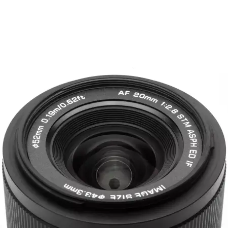 Объектив Viltrox 20 мм F2.8 для Sony E