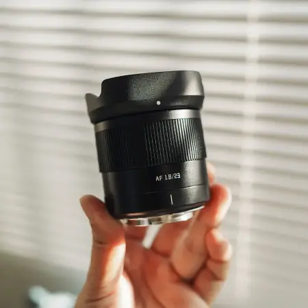 Объектив TTArtisan AF 23 мм F1.8 APS-C для Sony E