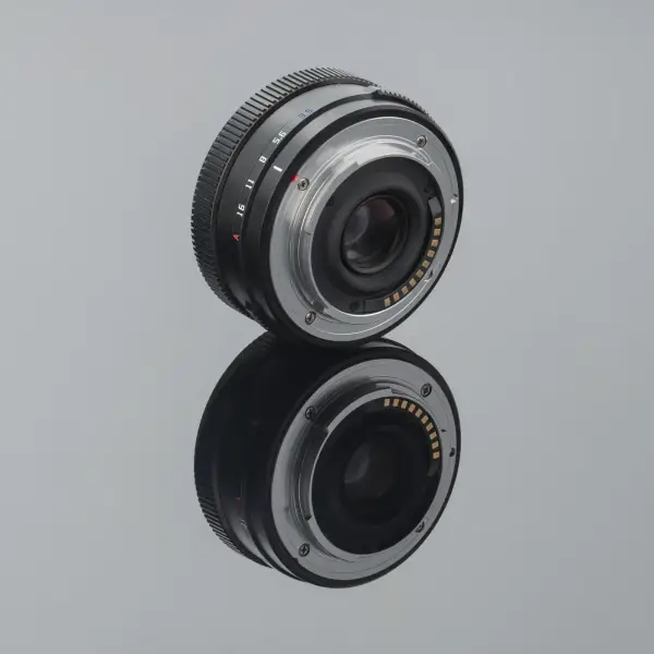 Объектив TTArtisan AF 14 мм F3.5 — байонет Fujifilm X и контакты