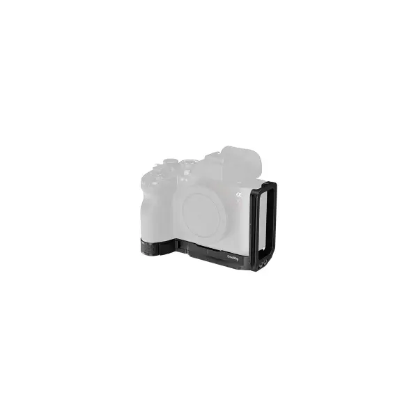 L-площадка SmallRig 6706 на камере Sony A7R VI, вид на белом фоне