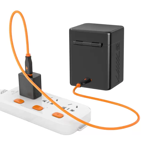 Зарядный кейс ZGCINE PS-BLK22 подключенный к сети Зарядный кейс ZGCINE PS-BLK22 подключенный к сети