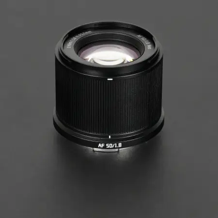 Объектив TTartisan AF 50 мм f1.8 Neo для L mount — вид спереди