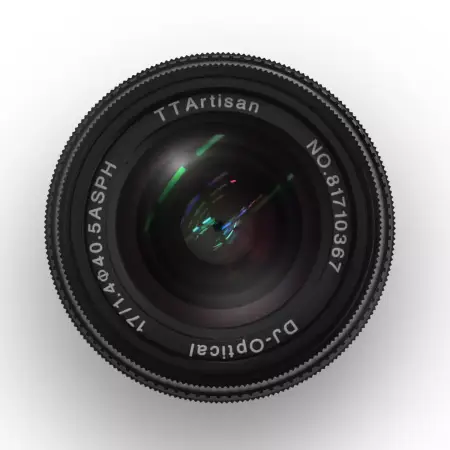 Объектив TTartisan 17 мм F1.4 APS-C для L mount
